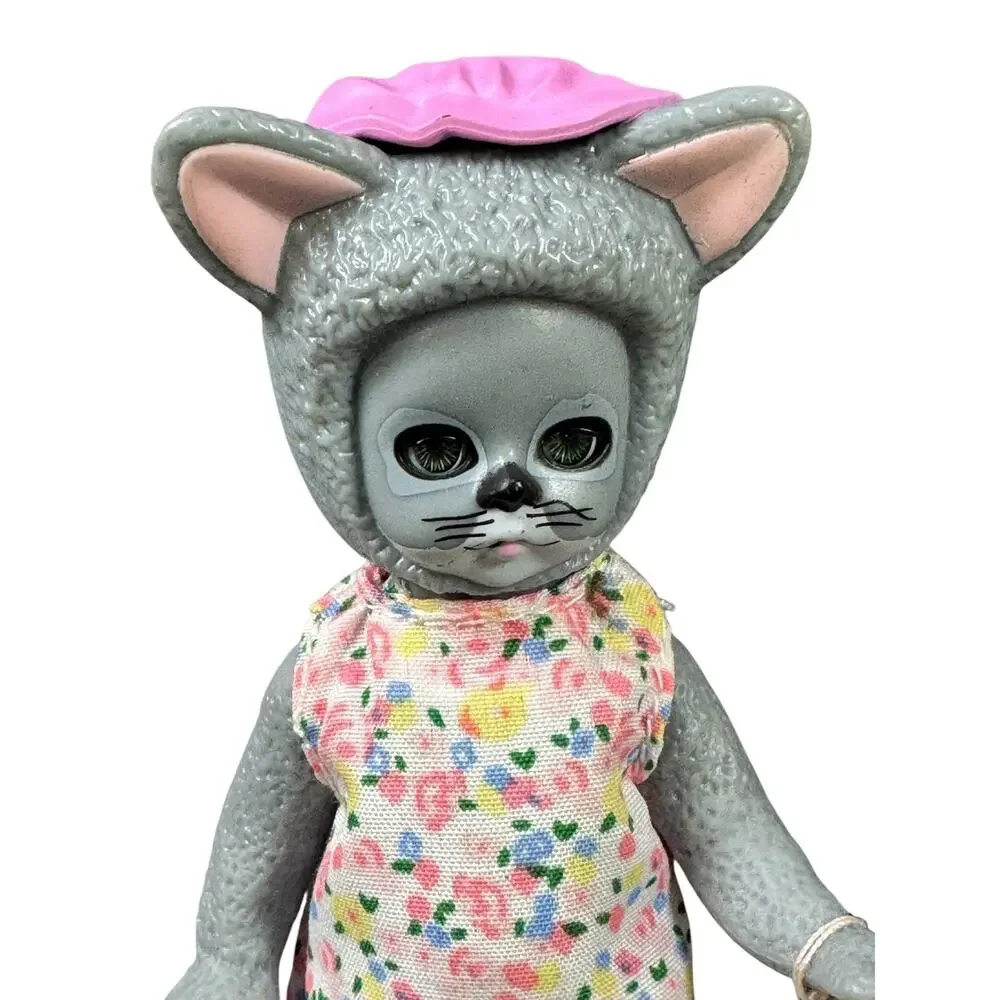 McDonald's Madame Alexander Dolls - Wendy as Big Bad Wolf & Gretel 5